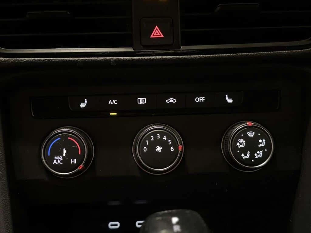 VW Taos * Trendline * CARFAX * ���� �� �� | Mobile.bg � ����������� 15