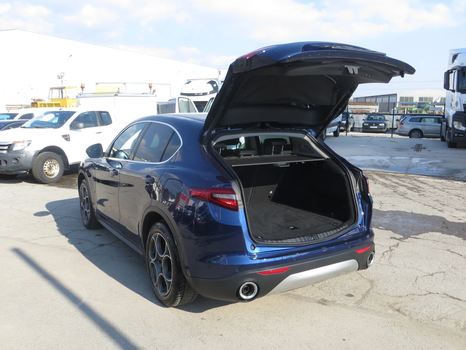 Alfa Romeo Stelvio 2, 2 VELOCE, снимка 16 - Автомобили и джипове - 53771930