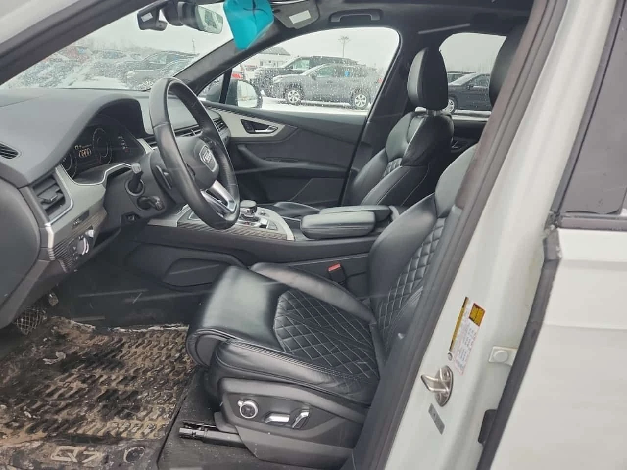 Audi Q7 * TECHNIK * CARFAX * 360 КАМЕРА * ПАНОРАМА * , снимка 8 - Автомобили и джипове - 53952515