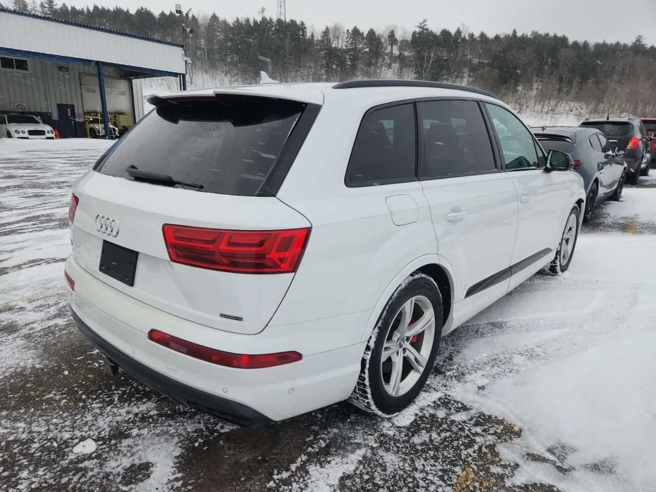 Audi Q7 * TECHNIK * CARFAX * 360 КАМЕРА * ПАНОРАМА * , снимка 3 - Автомобили и джипове - 53952515