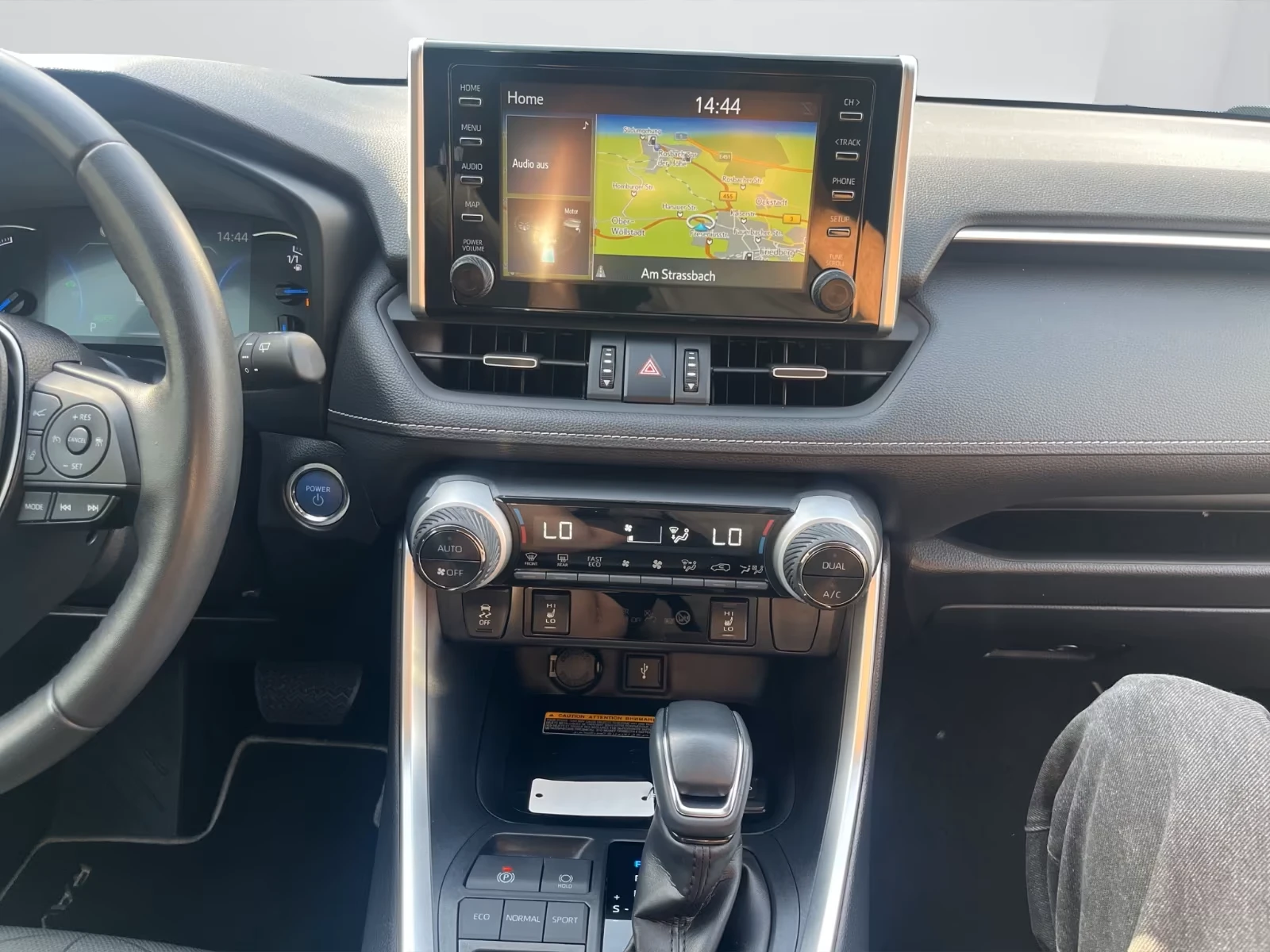 Toyota Rav4 2.0* TEAM-D* CAM* KEYLESS* DISTR* , снимка 12 - Автомобили и джипове - 53993465