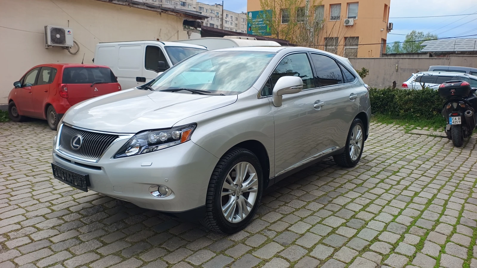 Lexus RX 450h AWD / IT  , снимка 4 - Автомобили и джипове - 54269040