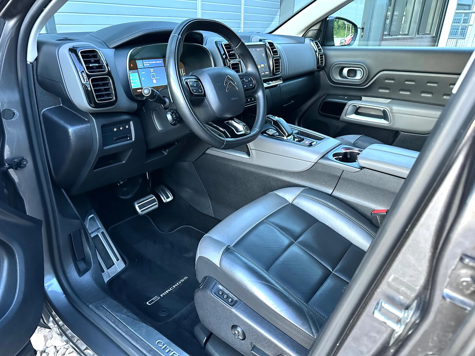 Citroen C5 Aircross 1.6T PLUG-IN HYBRID ПОДГРЕВ КАМЕРИ ТОП СЪСТОЯНИЕ, снимка 8 - Автомобили и джипове - 54347830