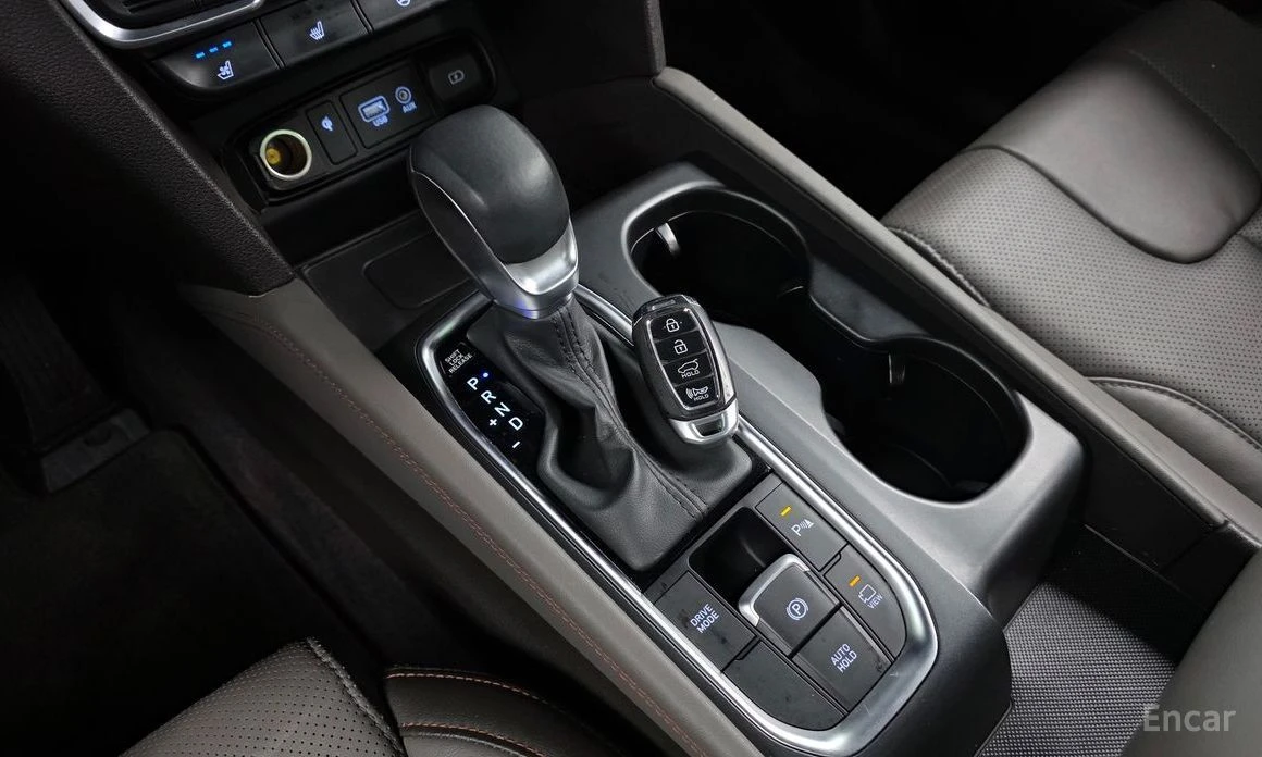 Hyundai Santa fe, снимка 9 - Автомобили и джипове - 54684295