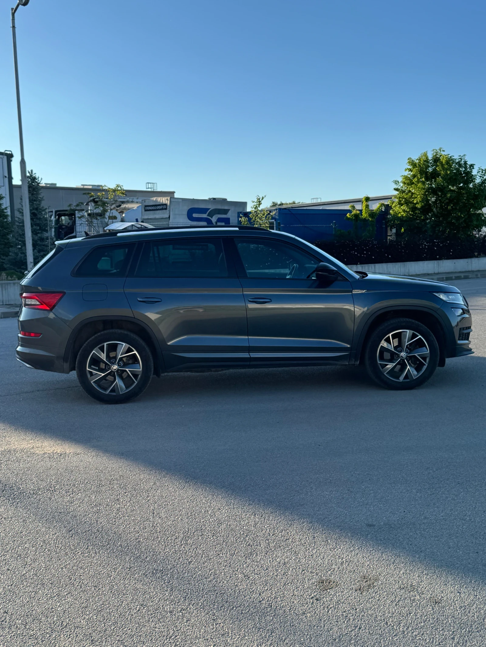 Skoda Kodiaq SPORTLINE 190кс 4х4, снимка 8 - Автомобили и джипове - 54796898