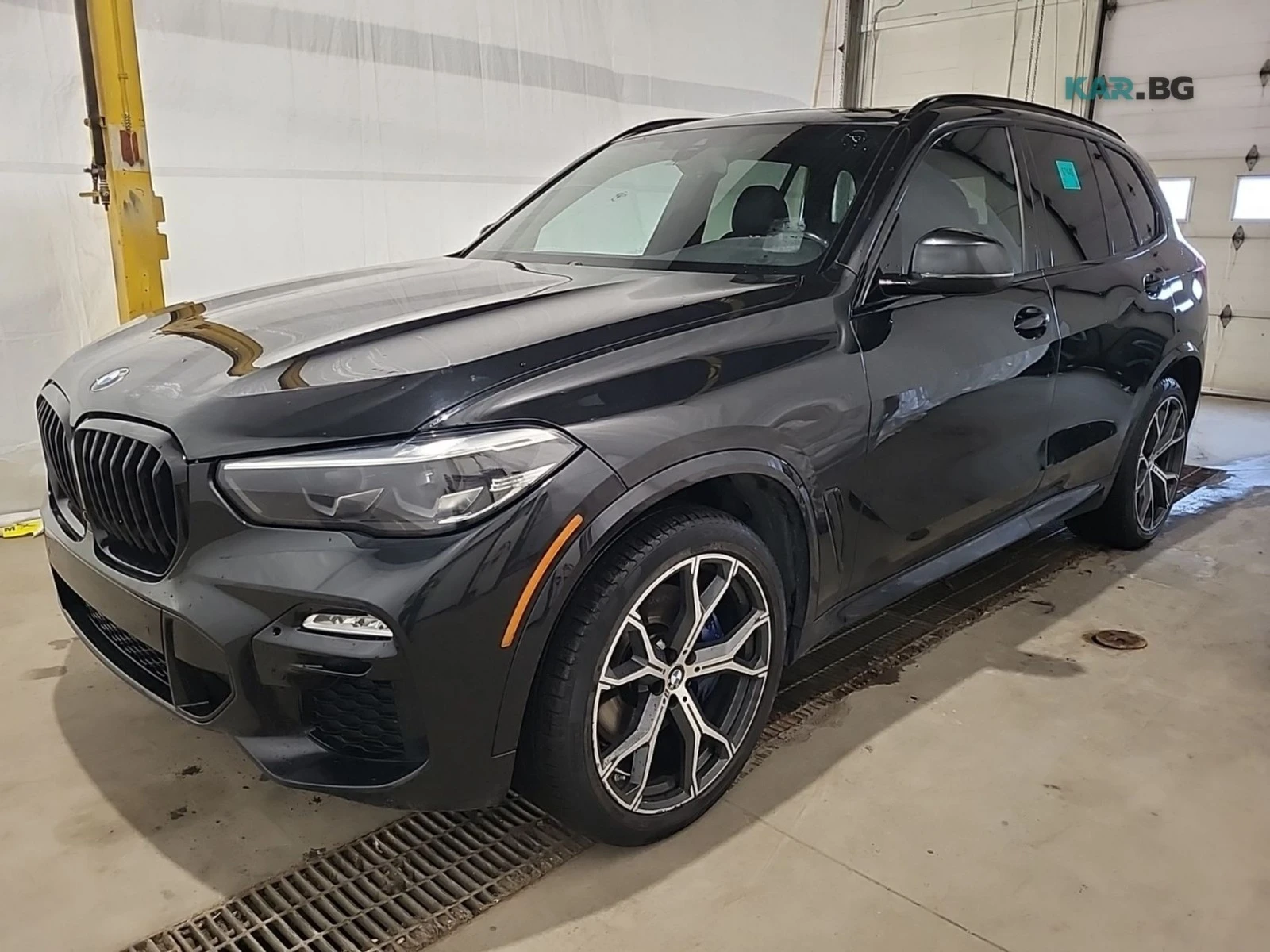 BMW X5 xDrive40i M-Sport АвтоКредит Цена до България