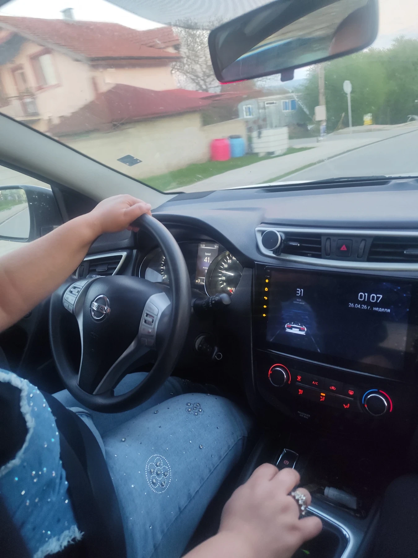 Nissan Qashqai 1.2 Турбо.  Бензин , снимка 8 - Автомобили и джипове - 55963286