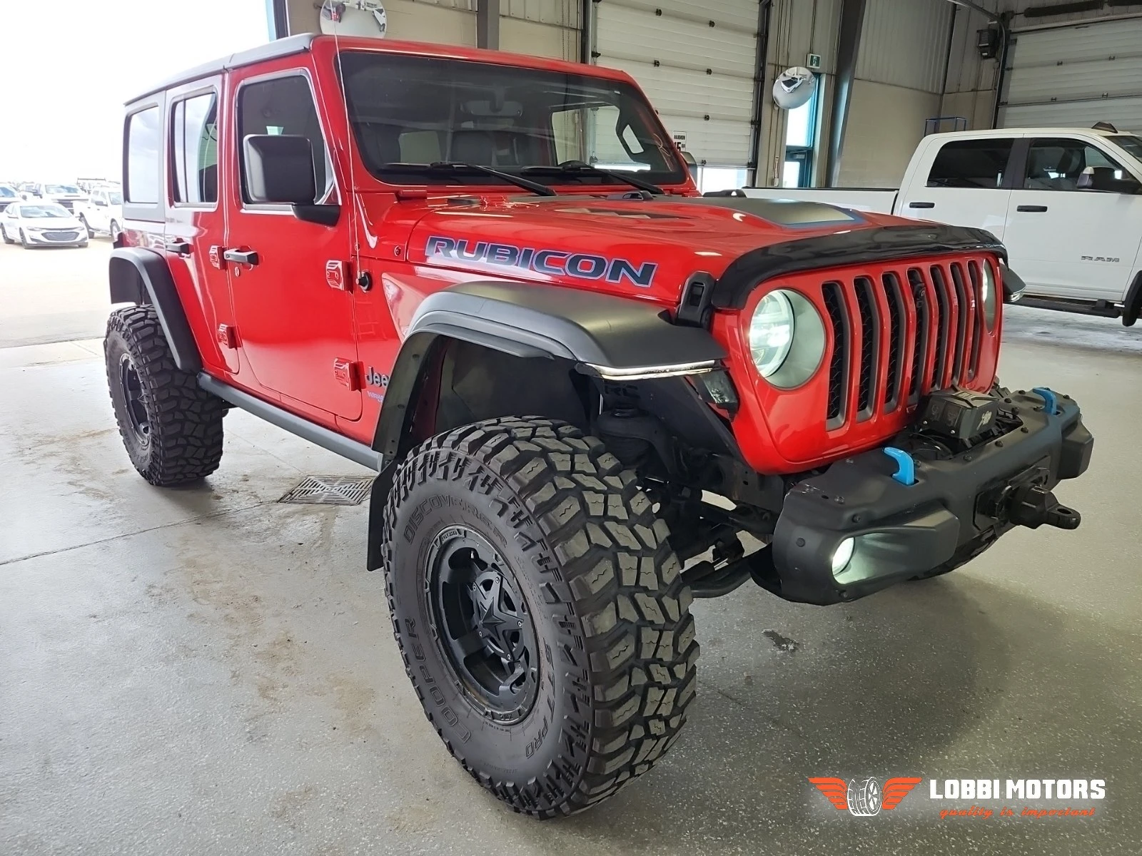 Jeep Wrangler, снимка 2 - Автомобили и джипове - 56411303