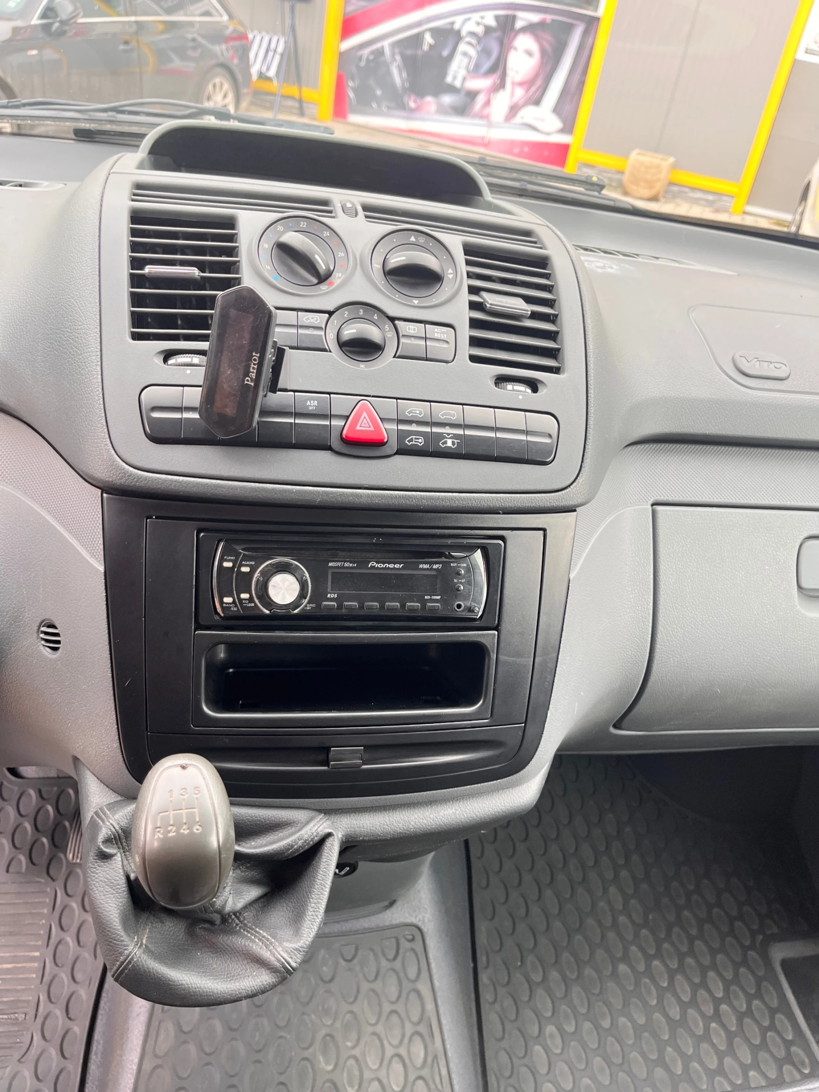 Mercedes-Benz Vito 2.2 CDI   | Mobile.bg   11