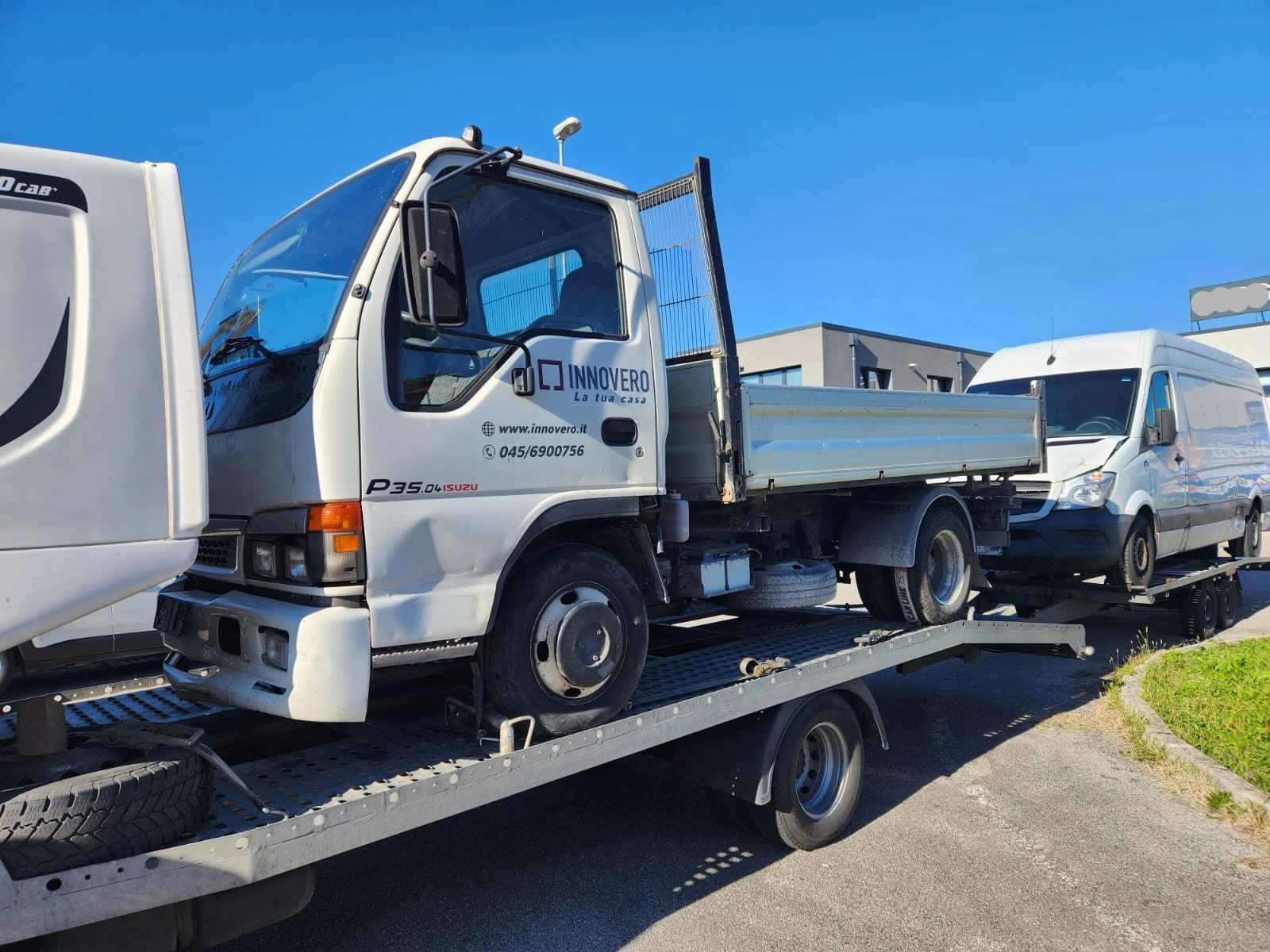 Iveco Daily ISUZU NPR 3.5T ЕД.КАБ ДВ.ГУМА 3.0L KM РЕАЛНИ КЛИМА - изображение 2