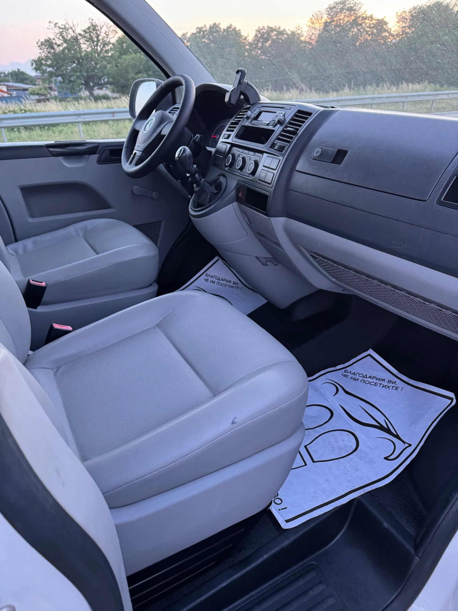 VW T5 2.0TDI* 140кс* Германия* Клима* Топ* 6ск* , снимка 14 - Бусове и автобуси - 54050180