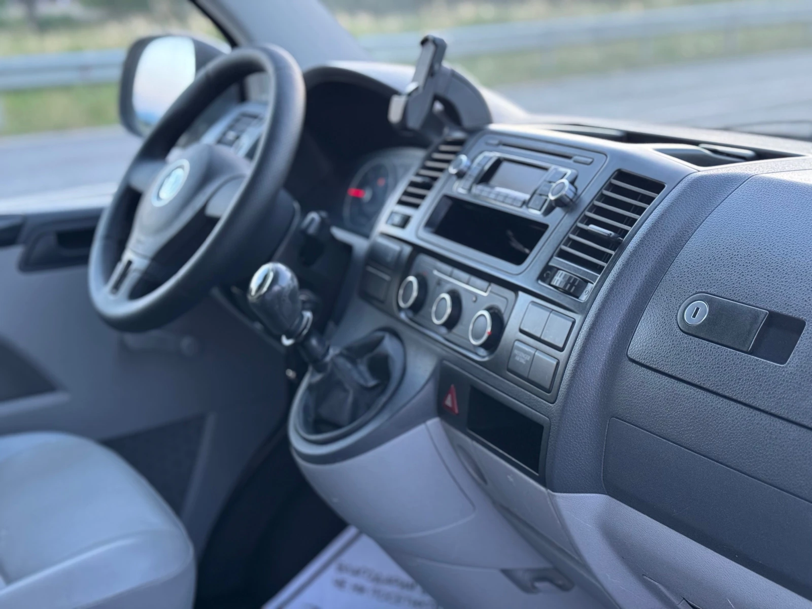 VW T5 2.0TDI* 140кс* Германия* Клима* Топ* 6ск* , снимка 11 - Бусове и автобуси - 54050180