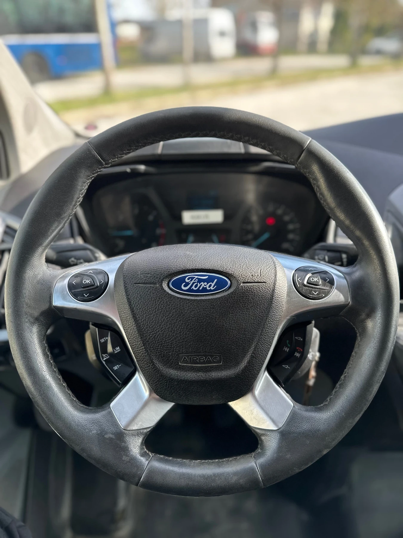 Ford Transit Custom 2.2TDCI ! НОВ ВНОС ! , снимка 9 - Бусове и автобуси - 54229438