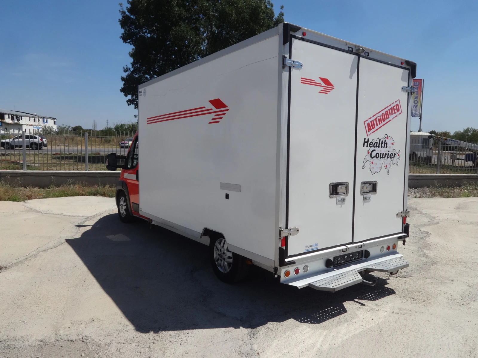 Fiat Ducato ХЛАДИЛЕН * КЛИМАТИК* , снимка 4 - Бусове и автобуси - 56093040