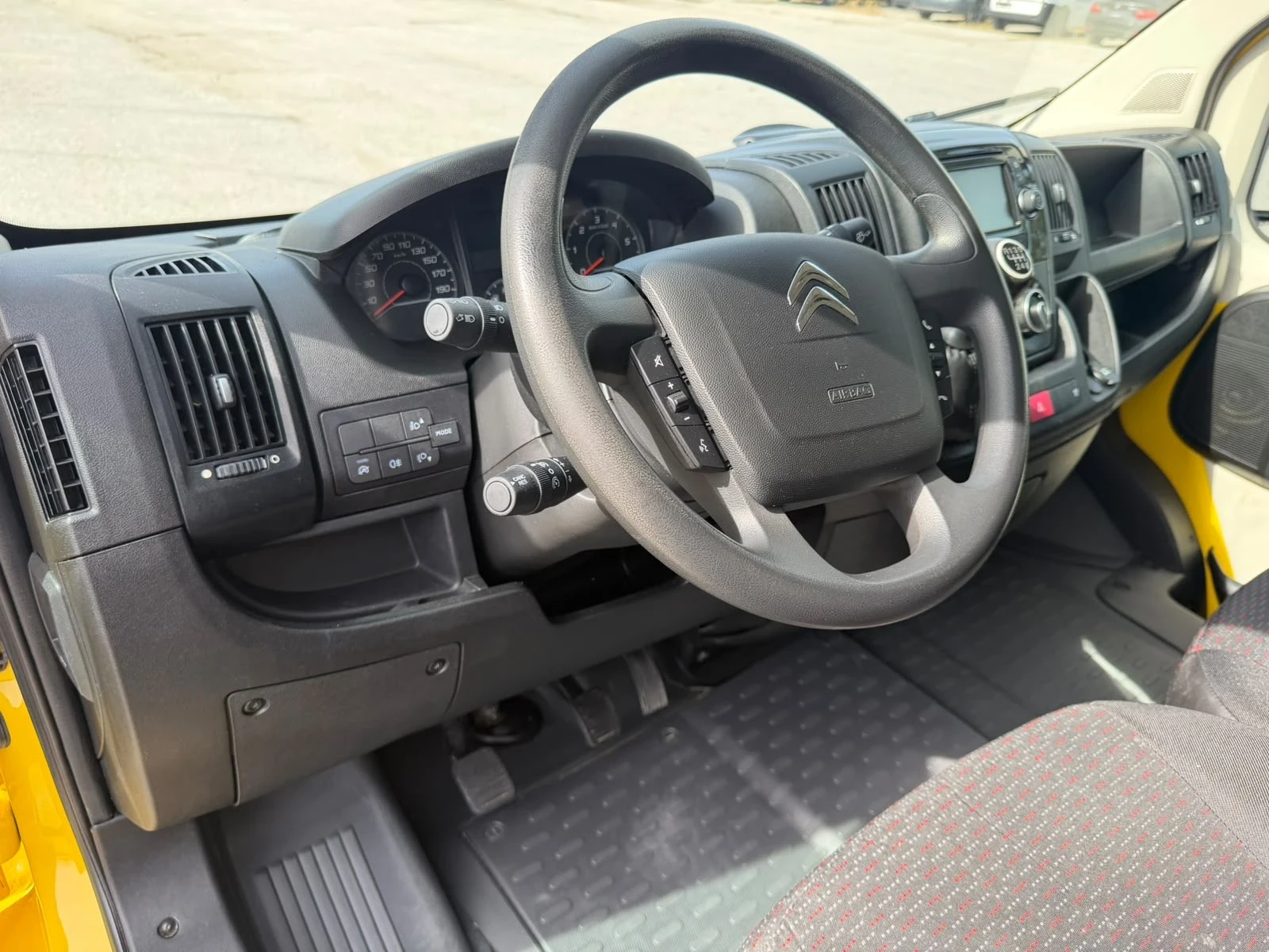 Citroen Jumper 2.0D NAVI KLIMATIK EVRO 6B MOTOR DEFEKT ������!!! | Mobile.bg � ����������� 12