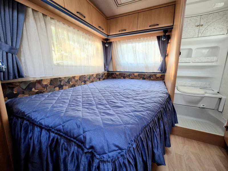 Каравана Hobby 440 De Luxe /// ФОРСЕЛТ /// WC /// ФРЕНСКА СПАЛНЯ , снимка 8 - Каравани и кемпери - 51620487