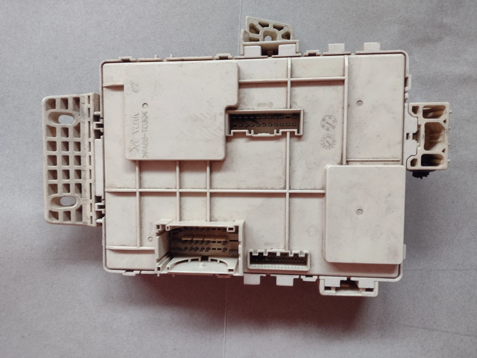 91950-A2030 ������� ����� KIA CEED (2012 - 2018)   91950A2030 | Mobile.bg � ����������� 3