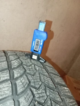      205/60R16
