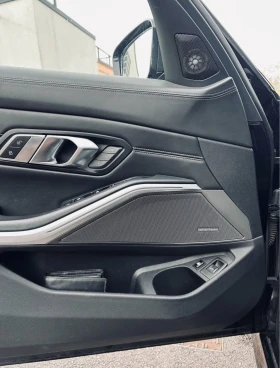 BMW 330 330e M Sport, снимка 12
