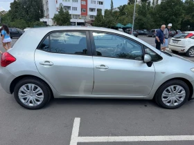 Toyota Auris, снимка 16