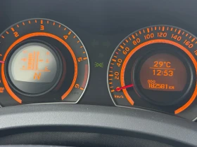 Toyota Auris, снимка 15