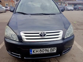     Toyota Avensis verso