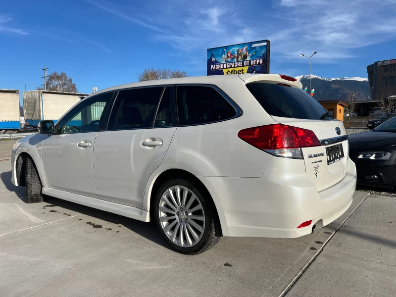 Subaru Outback 2.0, снимка 4 - Автомобили и джипове - 38333510