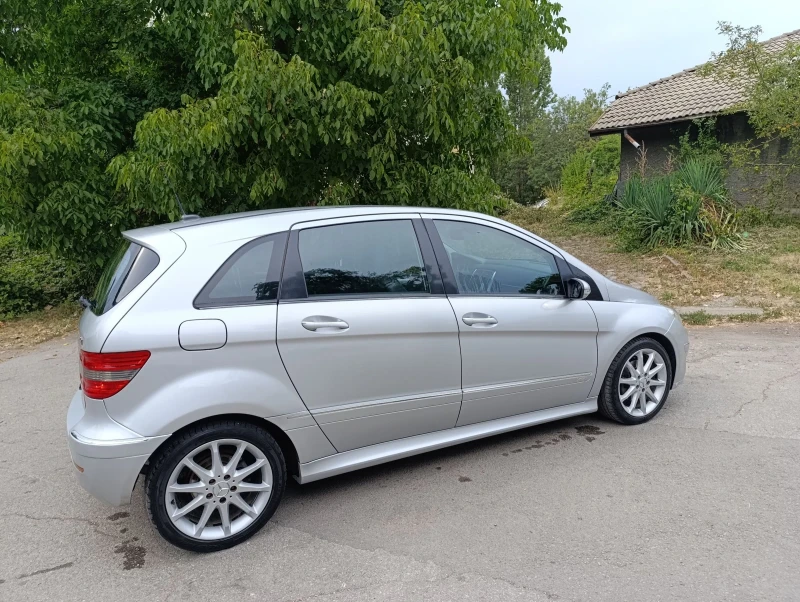 Mercedes-Benz B 200, снимка 6 - Автомобили и джипове - 46944487