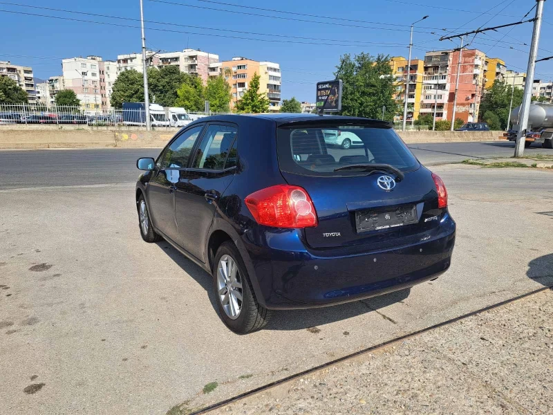 Toyota Auris D4D, снимка 5 - Автомобили и джипове - 46997249