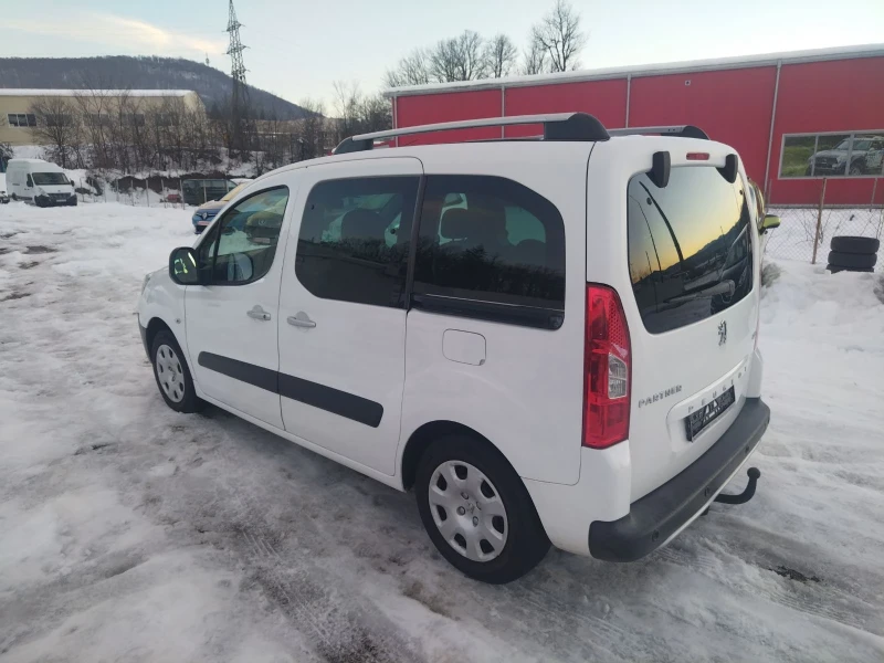 Peugeot Partner 1.6hdi, снимка 6 - Автомобили и джипове - 48798732