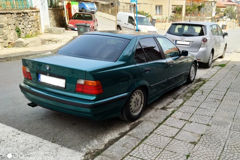 BMW 325 Седан, снимка 2 - Автомобили и джипове - 48885155