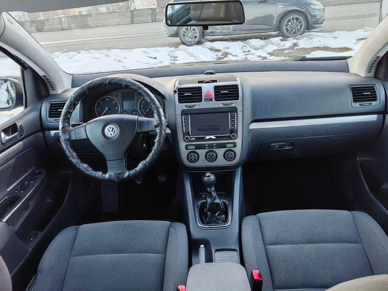 VW Golf 1.9 tdi 105ps Navi, снимка 15 - Автомобили и джипове - 49238712