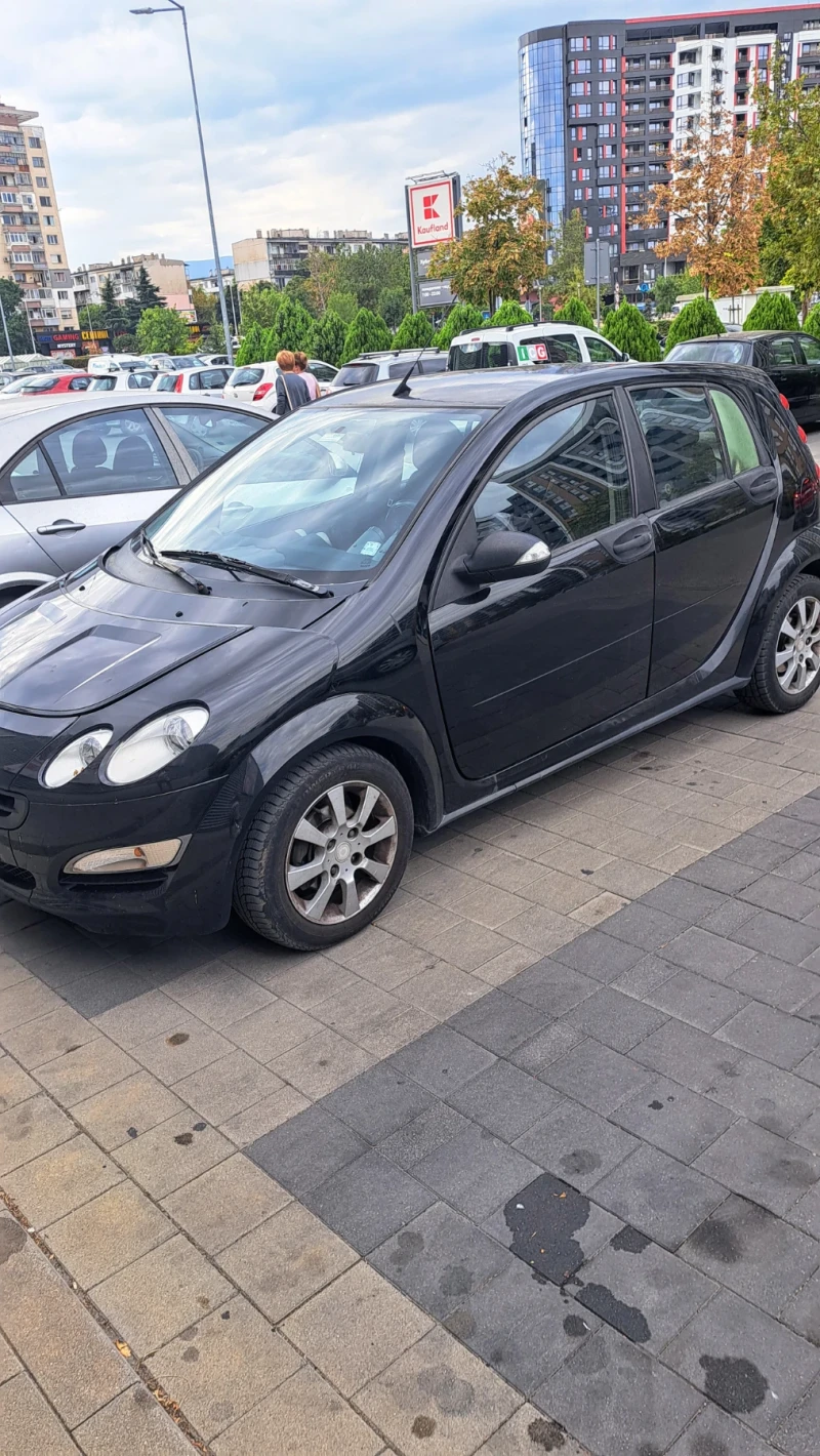 Smart Forfour, снимка 1 - Автомобили и джипове - 49581554