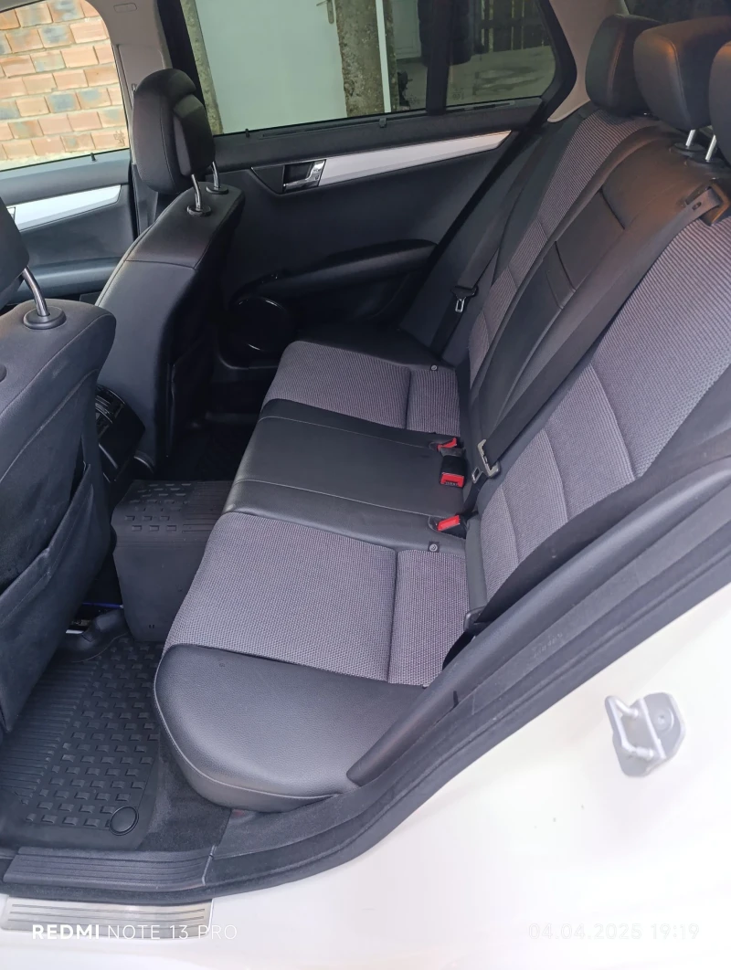 Mercedes-Benz C 350 7g tronic, снимка 13 - Автомобили и джипове - 52161902