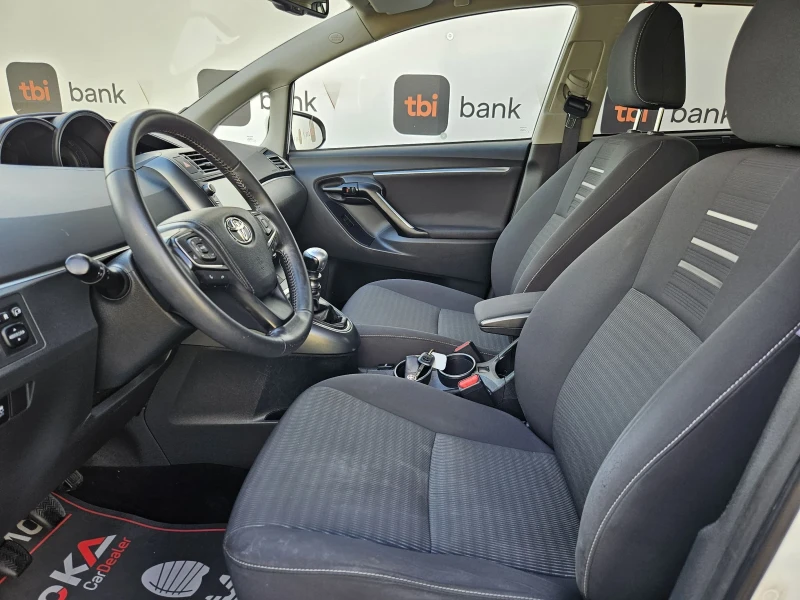 Toyota Verso 1.6D4d-112kc= 6СКОРОСТИ= КАМЕРА= LINE ASSIST, снимка 7 - Автомобили и джипове - 51859454