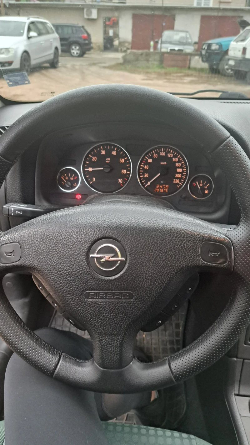 Opel Astra, снимка 5 - Автомобили и джипове - 52307793