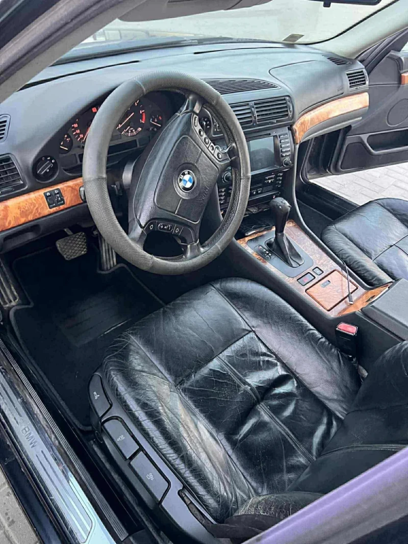 BMW 728, снимка 4 - Автомобили и джипове - 52944204