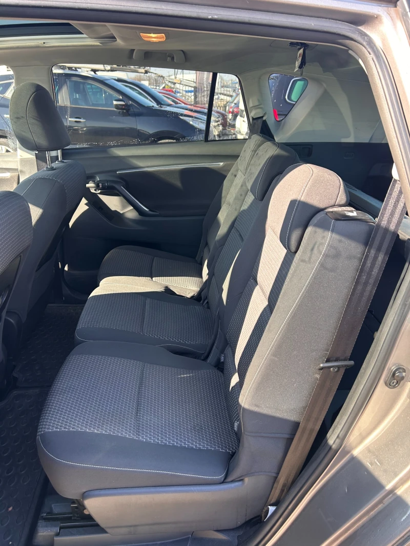 Toyota Verso 1.6D-4D NAVI/KAMERA/PANORAMA EURO 5, снимка 10 - Автомобили и джипове - 53155092