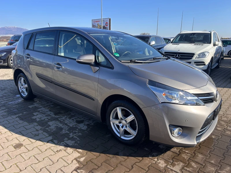 Toyota Verso 1.6D-4D NAVI/KAMERA/PANORAMA EURO 5, снимка 4 - Автомобили и джипове - 53155092