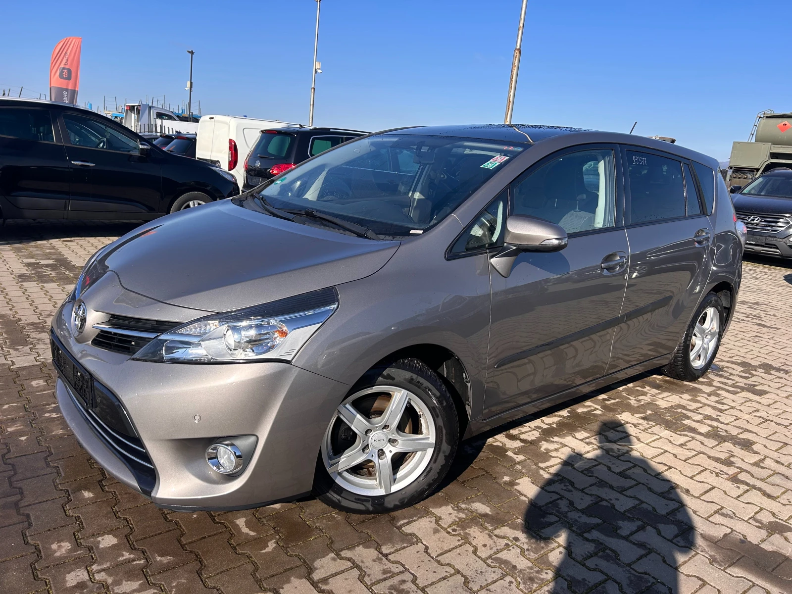 Toyota Verso 1.6D-4D NAVI/KAMERA/PANORAMA EURO 5, снимка 1