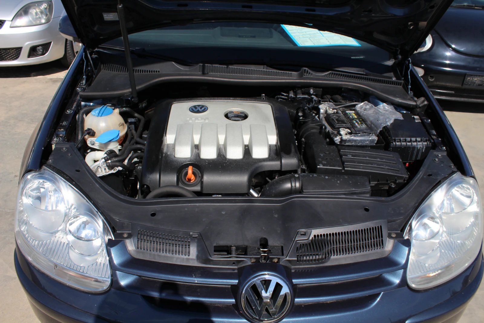 VW Golf 2.0TDI ИТАЛИЯ | Mobile.bg — изображение 13