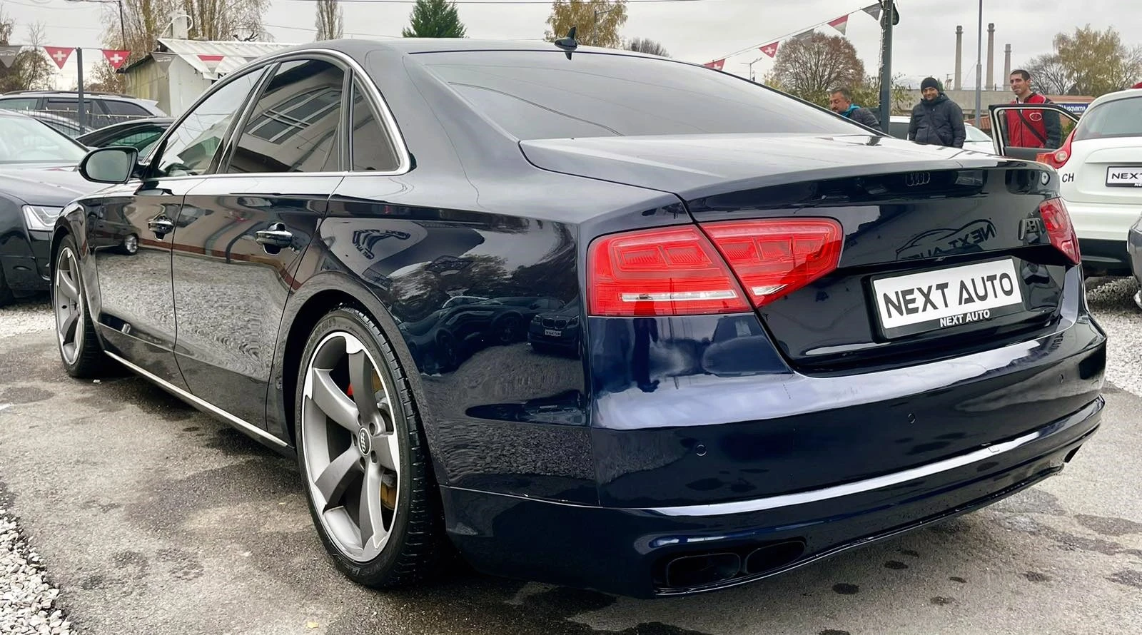 Audi A8 QUATTRO 4.2i 371HP - изображение 7