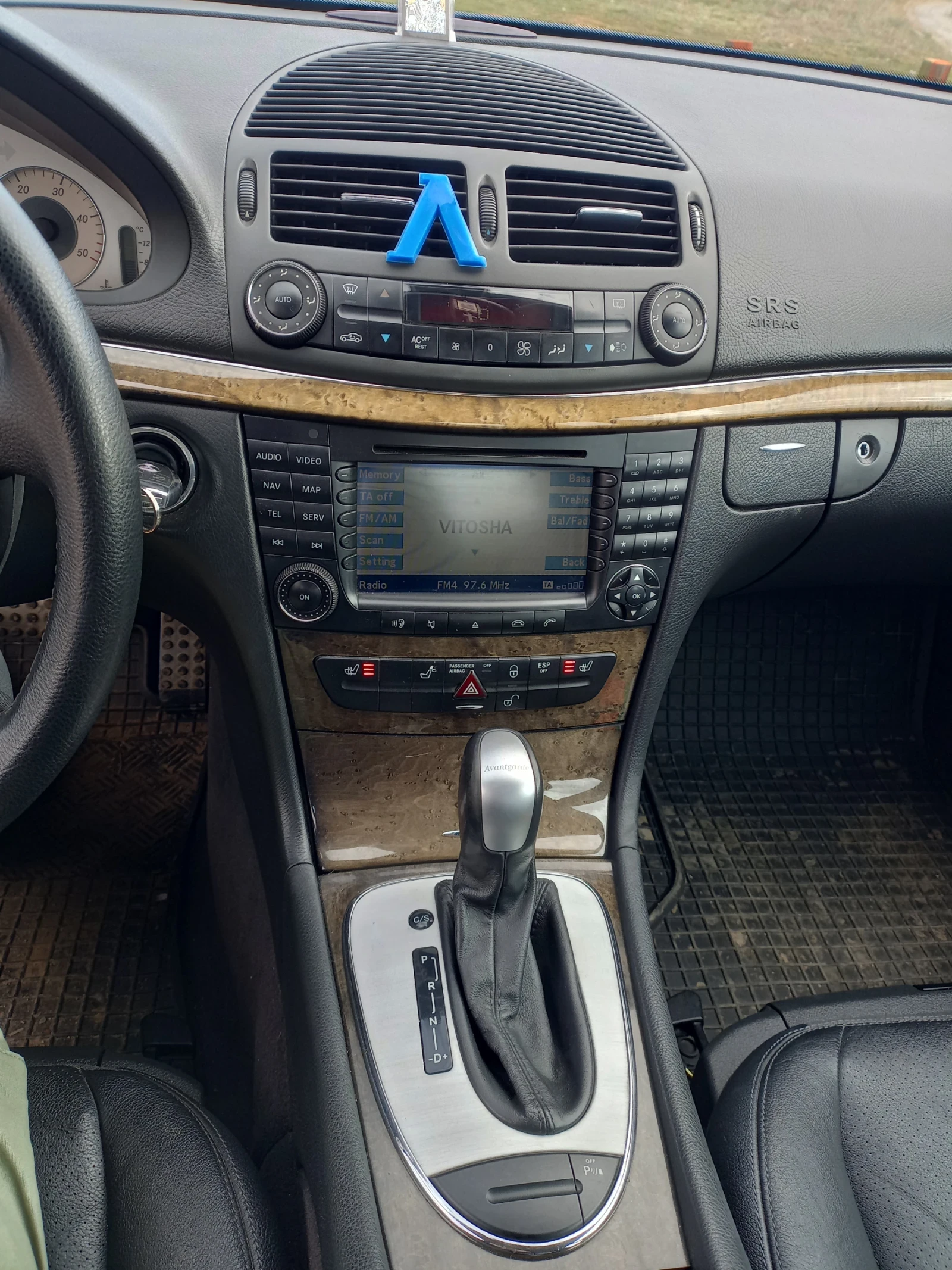 Mercedes-Benz E 320 320 CDI - изображение 8