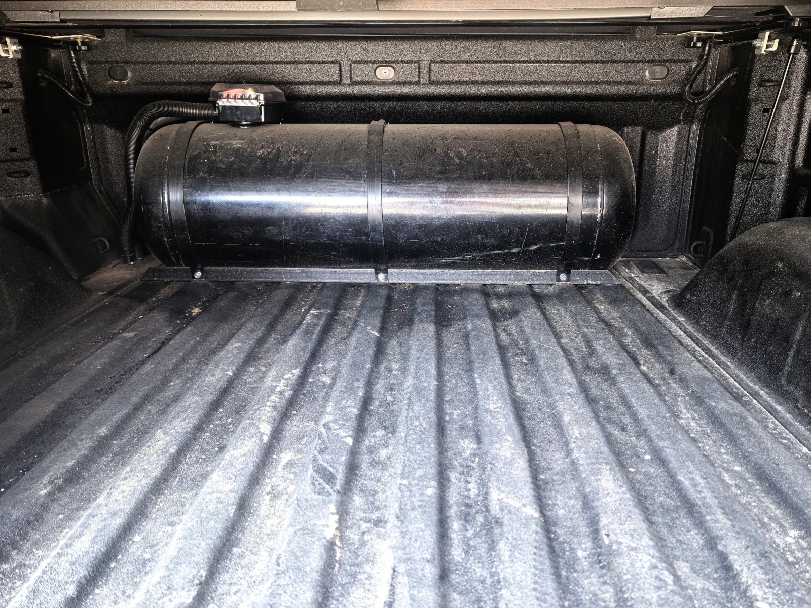 Chevrolet Silverado 6.2 High country - газова уредба Prince  - изображение 5