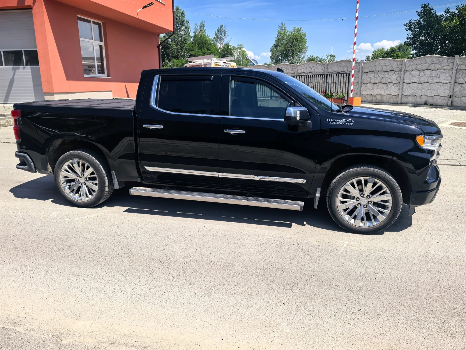 Chevrolet Silverado 6.2 High country - газова уредба Prince  - изображение 3
