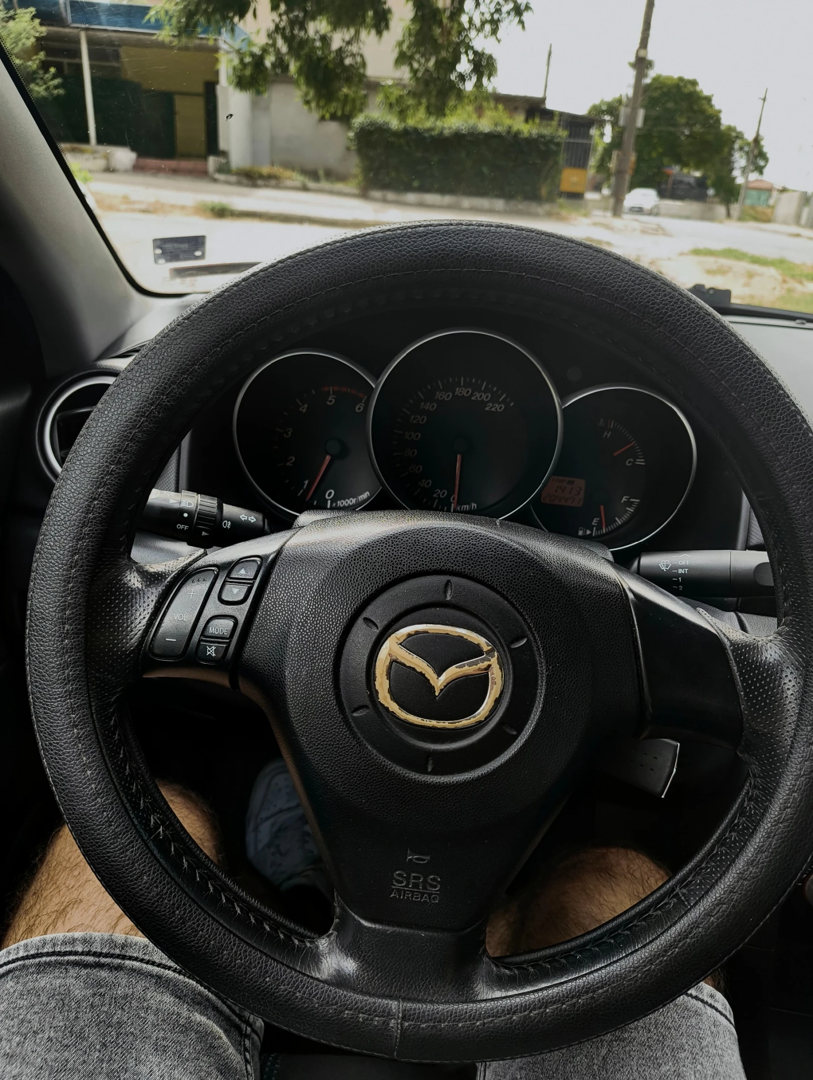 Mazda 3 1.6 MZ-CD Седан - изображение 6