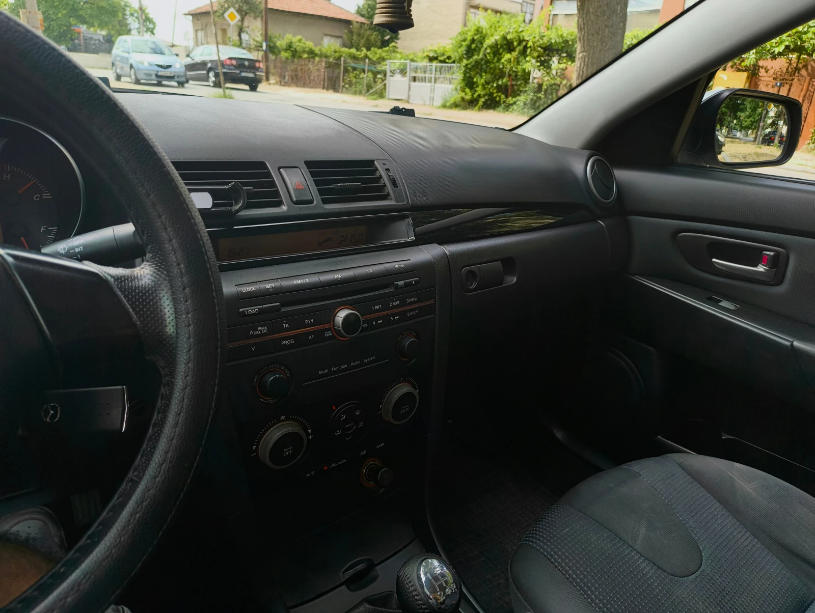 Mazda 3 1.6 MZ-CD Седан - изображение 7