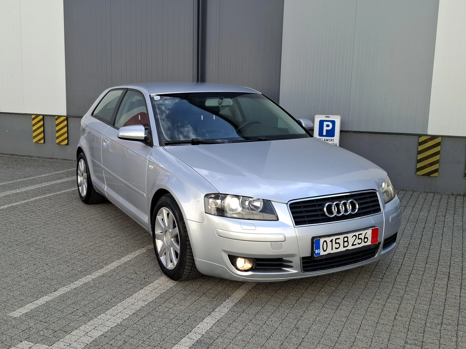 Audi A3 2.0TDI* (140кс)* КСЕНОН* KOЖА* 6-СКОРОСТИ* *  - изображение 2