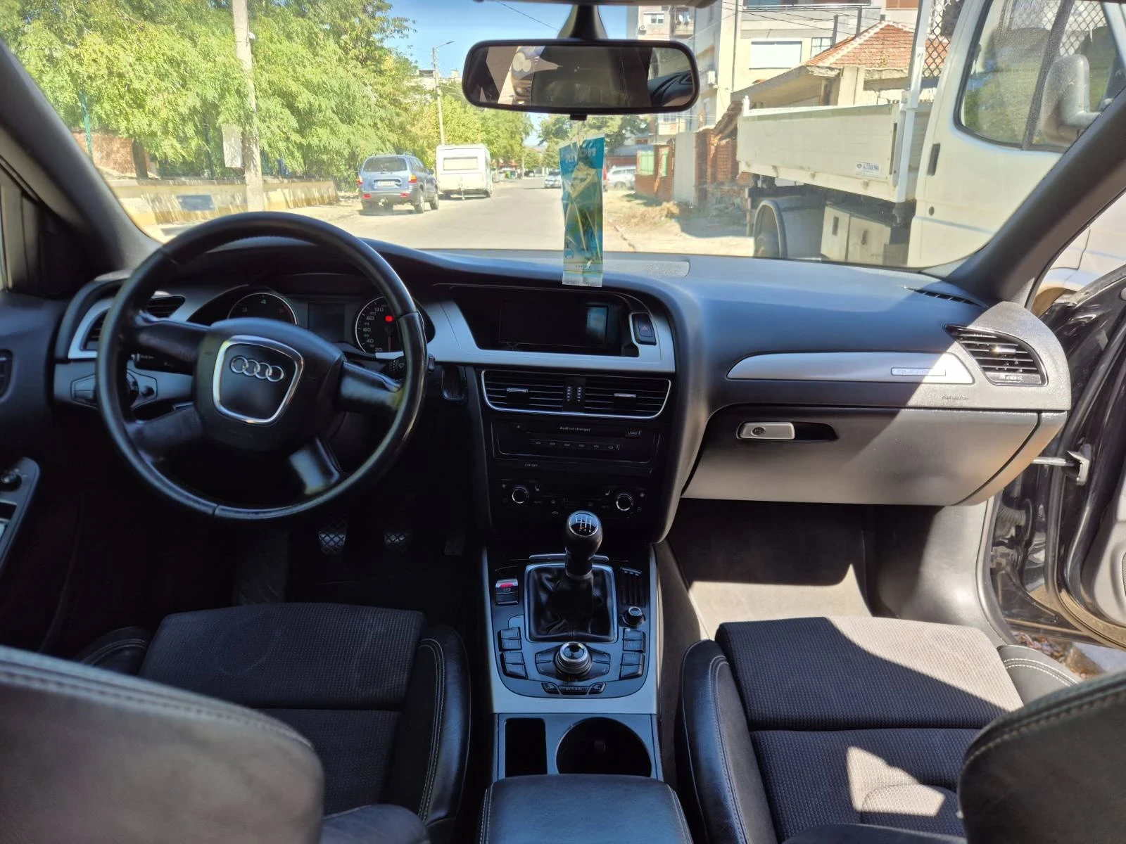 Audi A4 | Mobile.bg   1