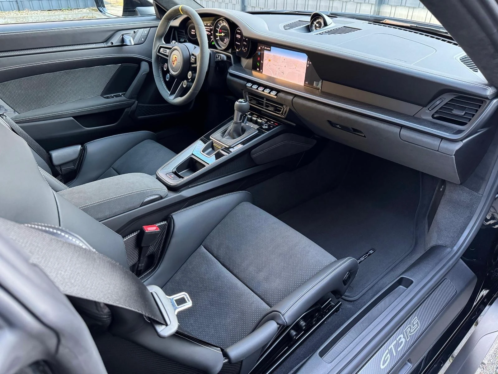 Porsche 911 992 GT3 RS/WEISSACH/CARBON/BOSE/CAMERA/ | Mobile.bg   12